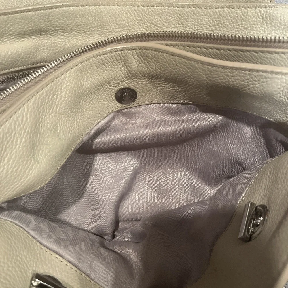 Michael Kors Astor Shoulder Bag Purse Light Grey Leather Studded 3 Main Pockets